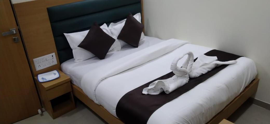 Hotel Sai Grand Residency Bombay Eksteriør billede